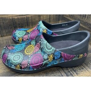 Crocs Women's Size 11 Dual Comfort Neria Pro II Nurse Shoes Colorful Rainbow